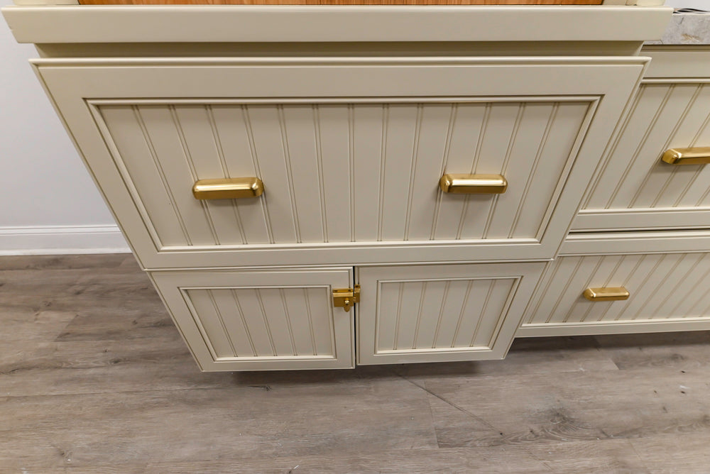 Covered Bridge Two-Tone Traditional Kitchen with Island