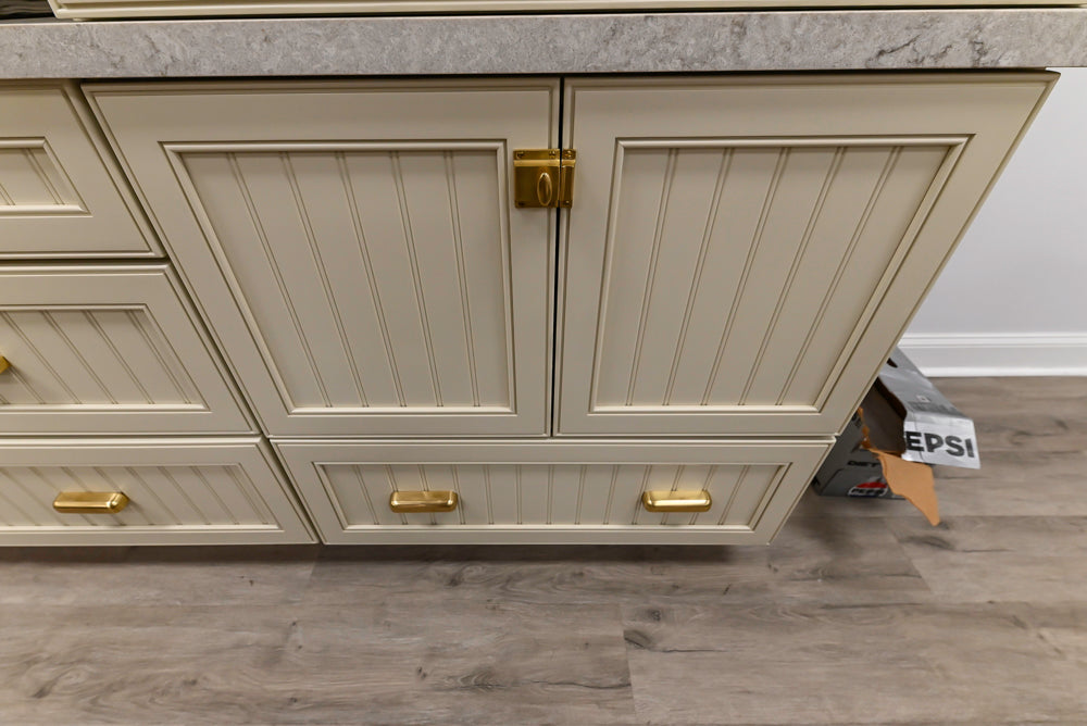 Covered Bridge Two-Tone Traditional Kitchen with Island