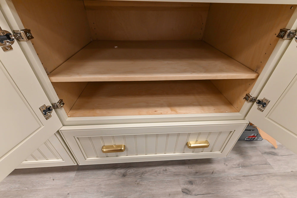 Covered Bridge Two-Tone Traditional Kitchen with Island