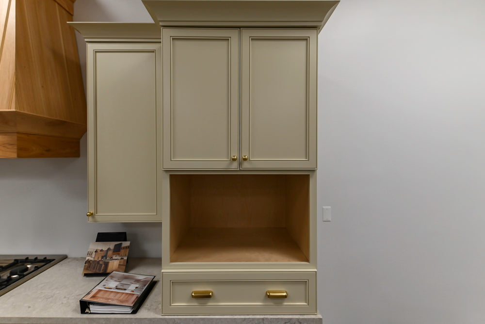 Covered Bridge Two-Tone Traditional Kitchen with Island