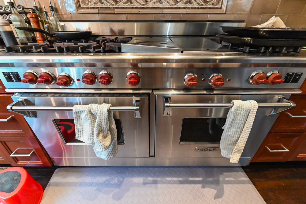Stylish Dark Wooden Transitional Kitchen with Appliances & Island
