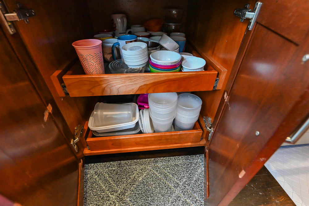 Stylish Dark Wooden Transitional Kitchen with Appliances & Island