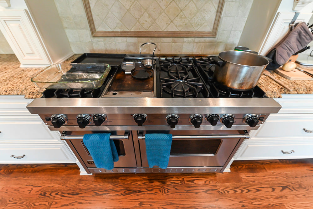 Oh My Omega: Traditional White Kitchen with Pantry, Desk Area & Appliances