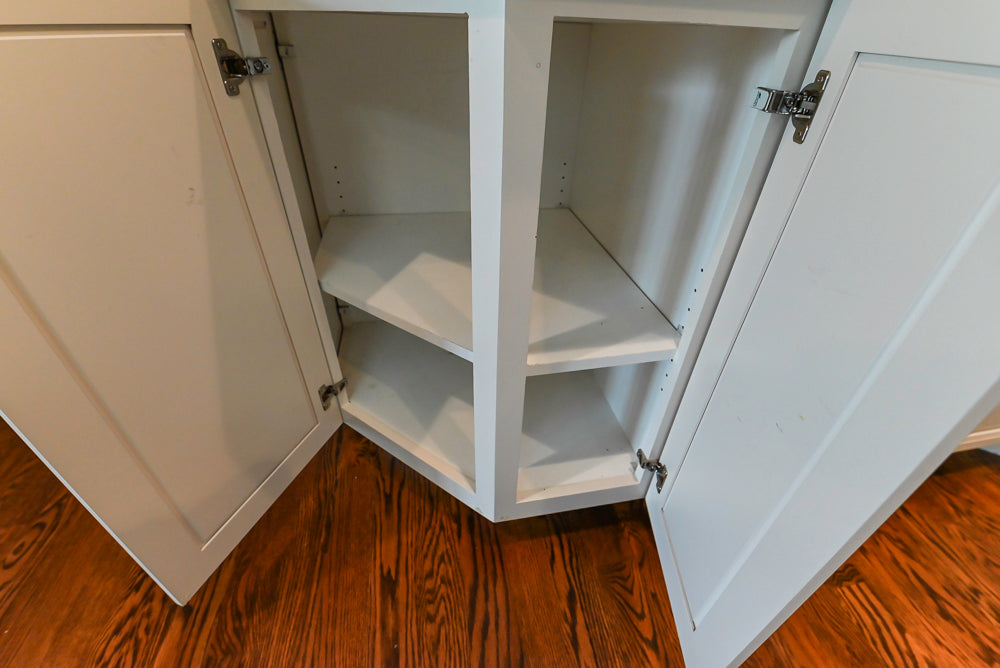 Oh My Omega: Traditional White Kitchen with Pantry, Desk Area & Appliances