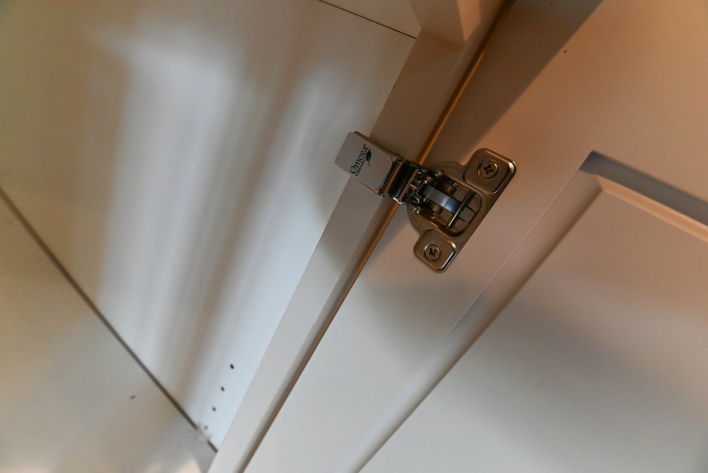 Oh My Omega: Traditional White Kitchen with Pantry, Desk Area & Appliances