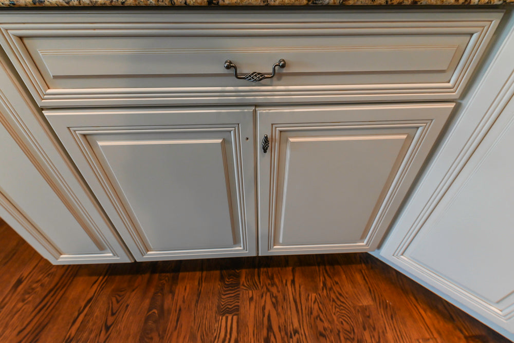 Oh My Omega: Traditional White Kitchen with Pantry, Desk Area & Appliances