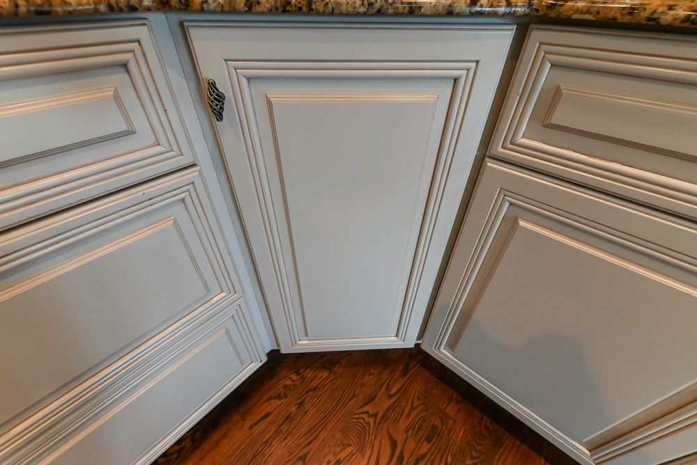 Oh My Omega: Traditional White Kitchen with Pantry, Desk Area & Appliances