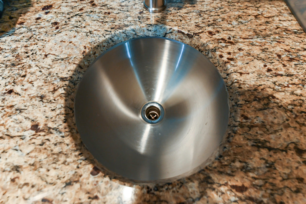 Oh My Omega: Traditional White Kitchen with Pantry, Desk Area & Appliances