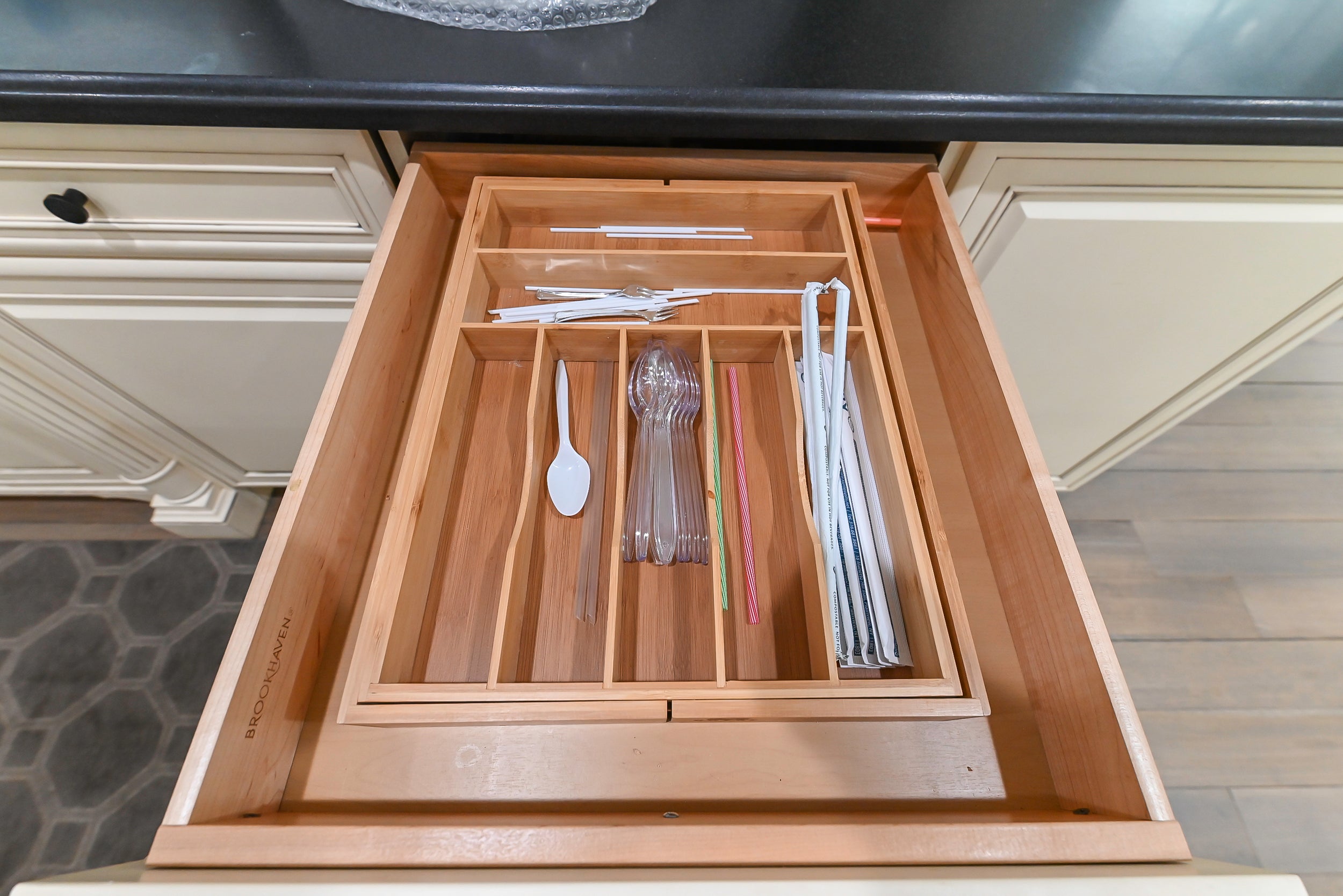Brookhaven Beauty: Traditional Cream Kitchen with Island & Appliances