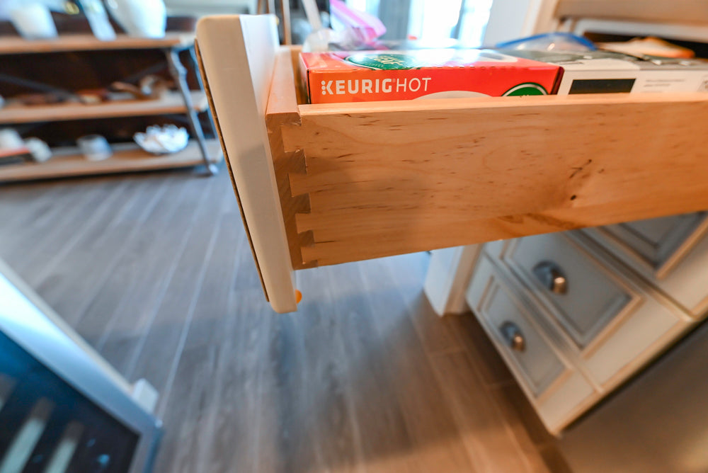 Ultimate Ultracraft: Traditional Cream Kitchen with Island & Appliances