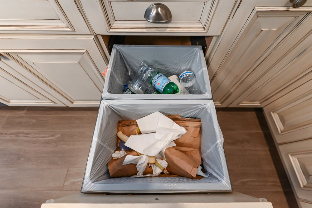 Ultimate Ultracraft: Traditional Cream Kitchen with Island & Appliances