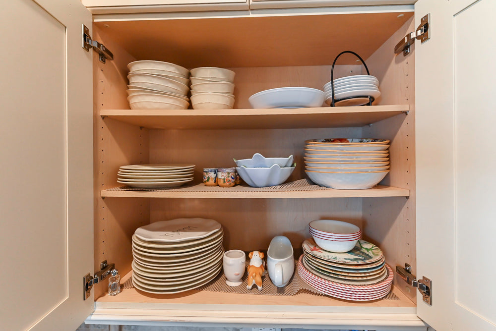 Ultimate Ultracraft: Traditional Cream Kitchen with Island & Appliances