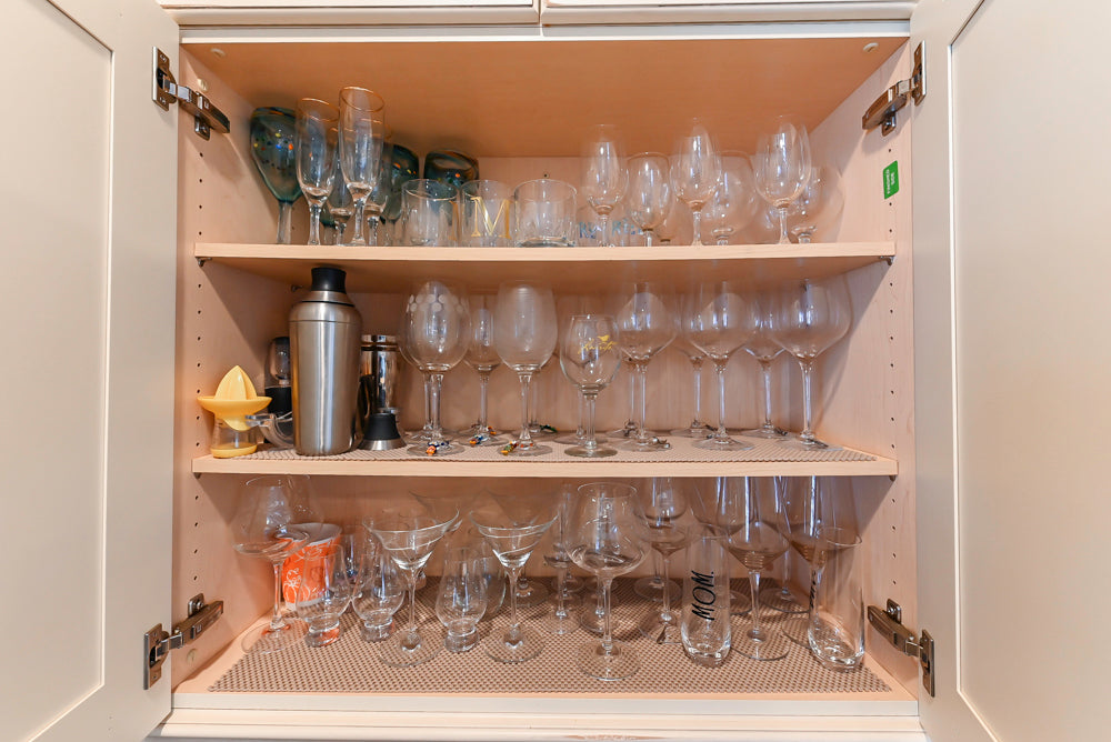 Ultimate Ultracraft: Traditional Cream Kitchen with Island & Appliances