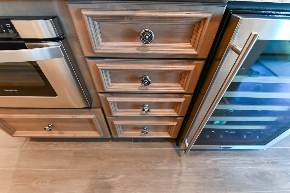 Ultimate Ultracraft: Traditional Cream Kitchen with Island & Appliances