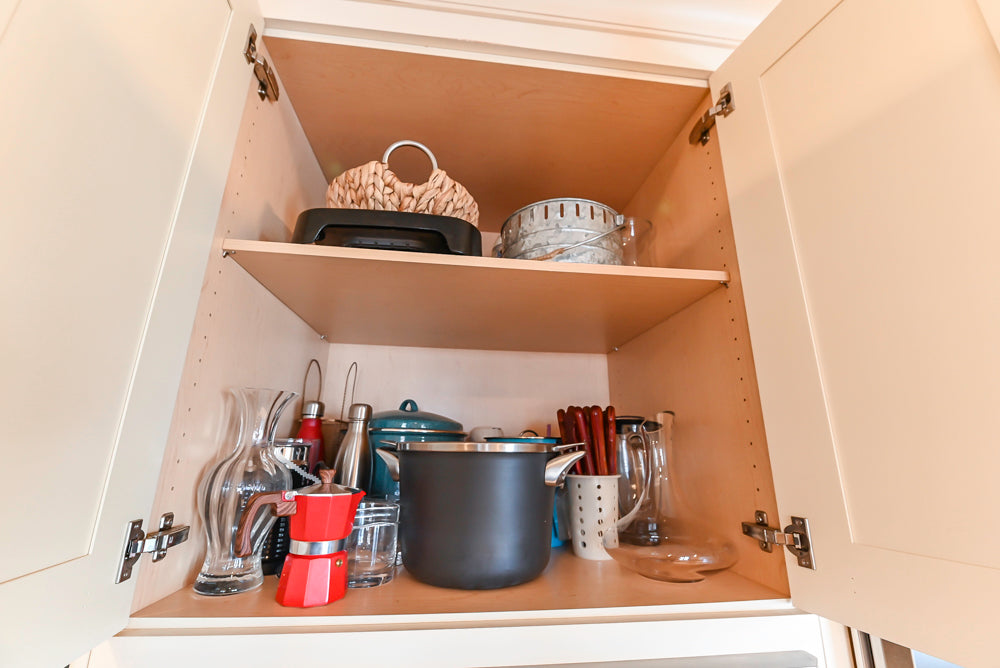 Ultimate Ultracraft: Traditional Cream Kitchen with Island & Appliances