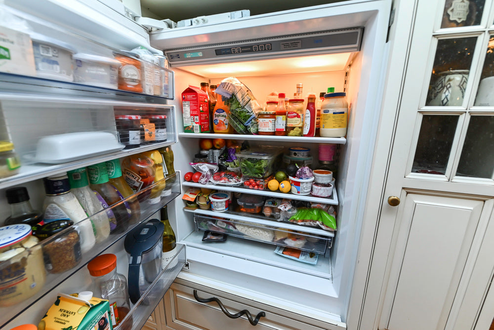 Heirloom Heritage: Traditional Off-White Kitchen with Island & Appliances