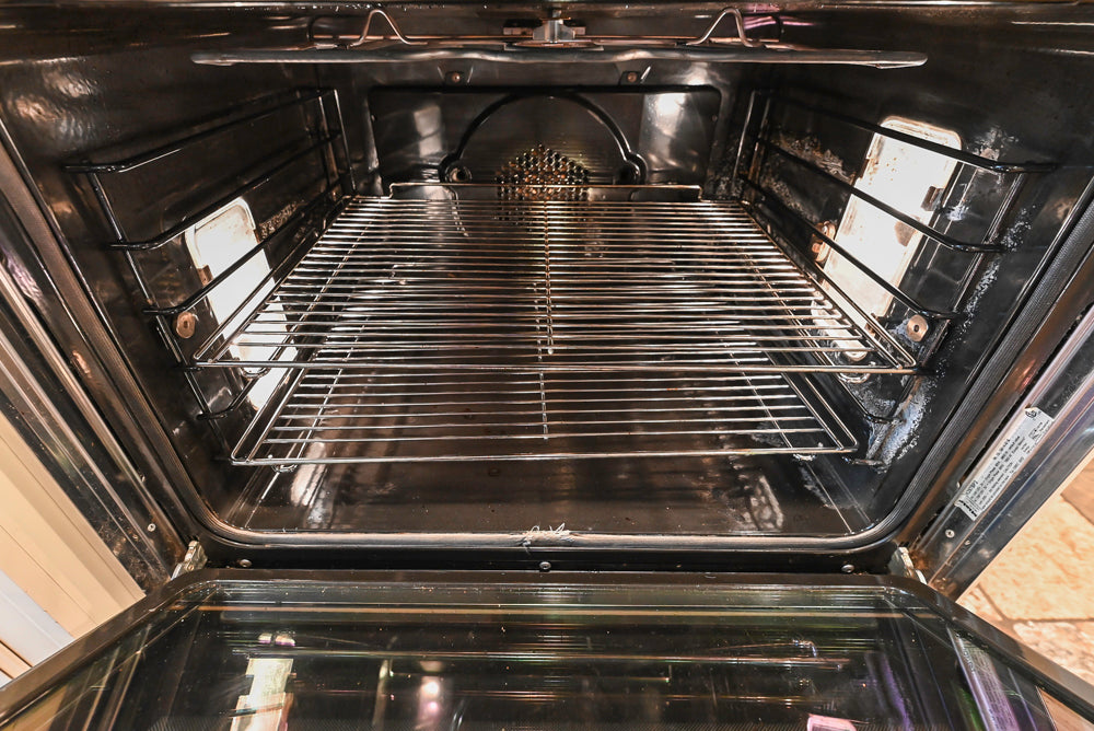 Heirloom Heritage: Traditional Off-White Kitchen with Island & Appliances