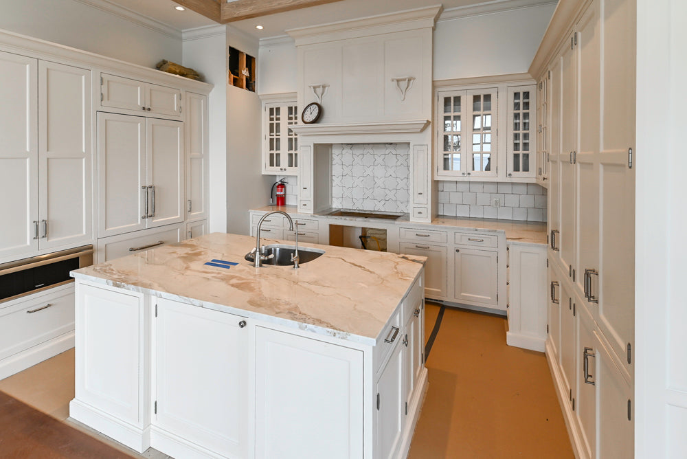 Traditional All-White Pre-Owned Kitchen with Quartz Island