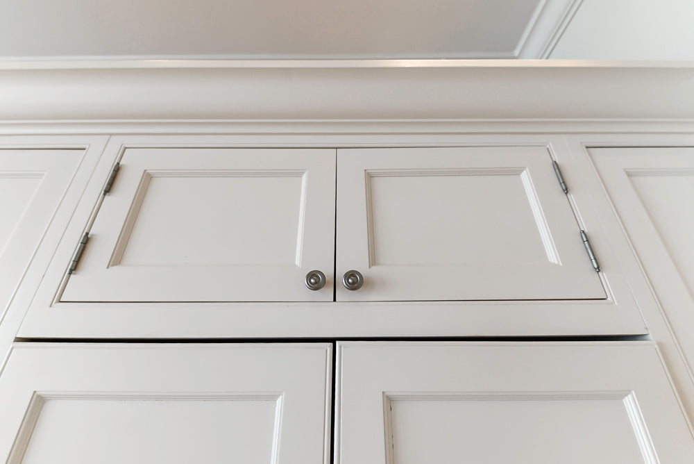 Traditional All-White Quartz Kitchen with Island