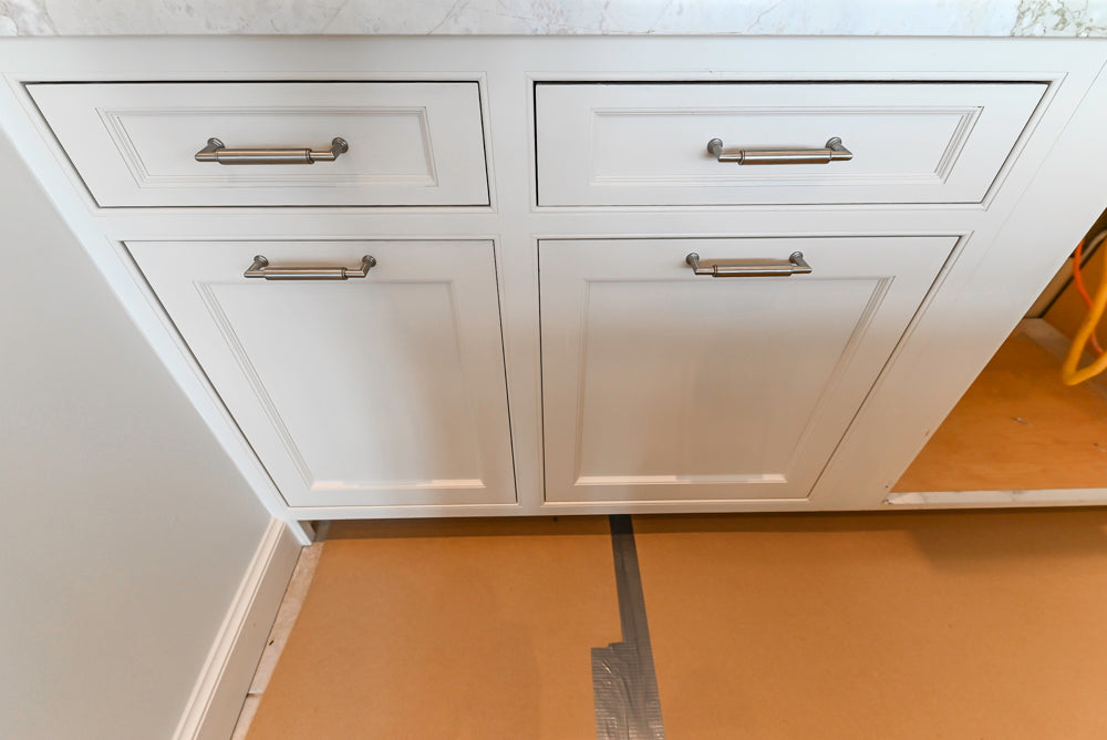 Traditional All-White Quartz Kitchen with Island