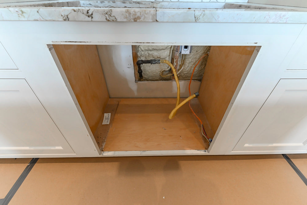 Traditional All-White Quartz Kitchen with Island