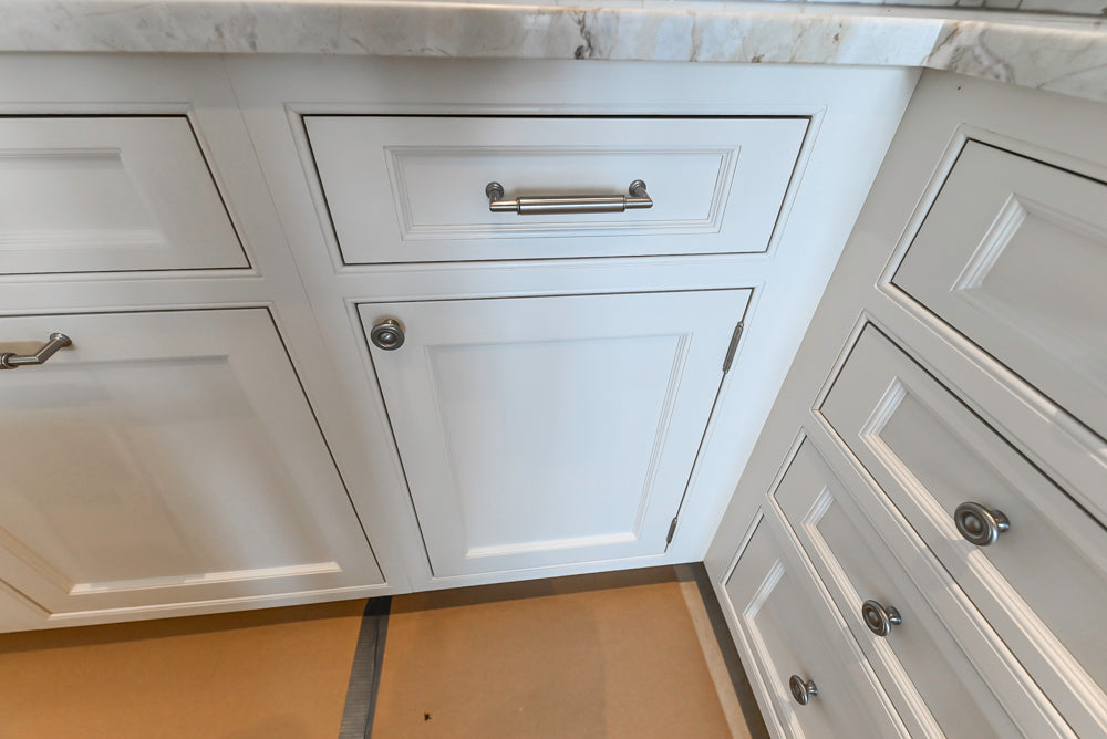 Traditional All-White Quartz Kitchen with Island