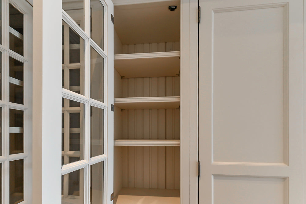 Traditional All-White Quartz Kitchen with Island