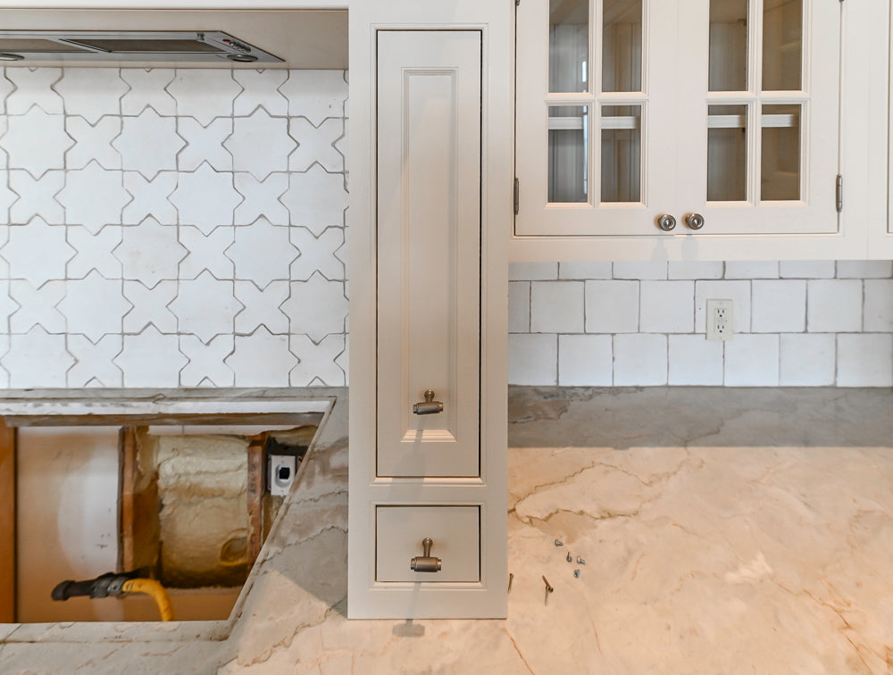 Traditional All-White Quartz Kitchen with Island