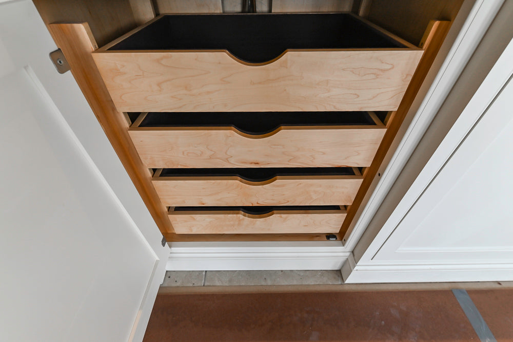 Traditional All-White Quartz Kitchen with Island