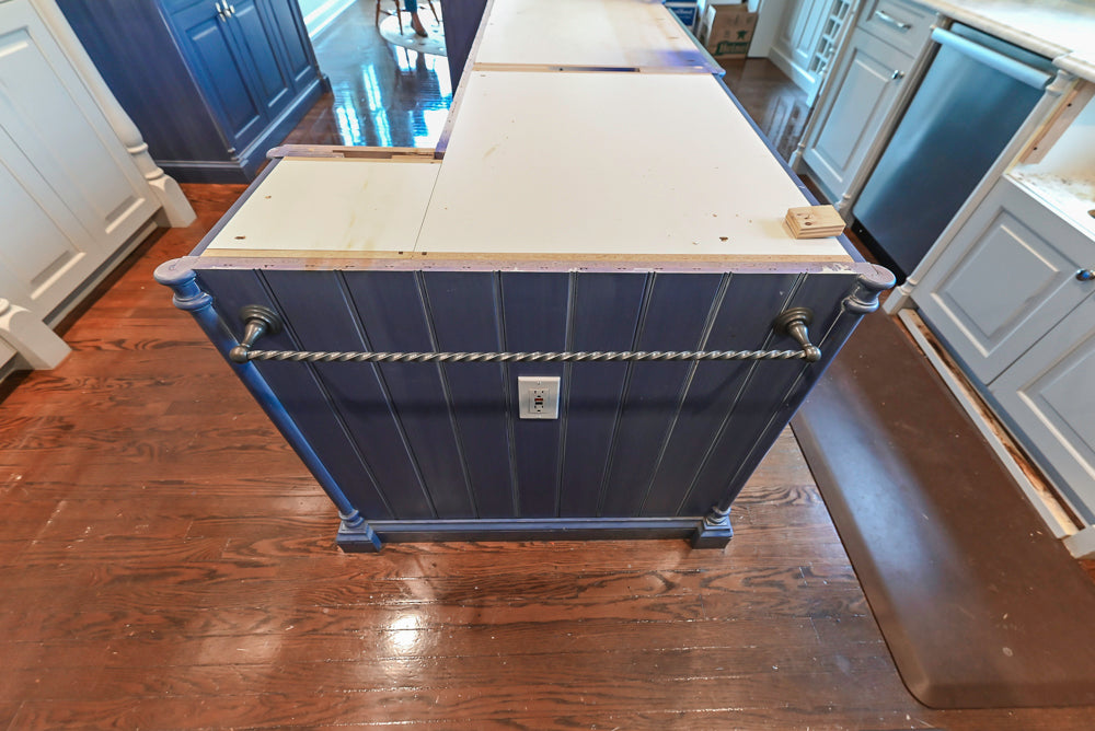 Traditional White Pre-Owned Kitchen with Blue Island and Appliances
