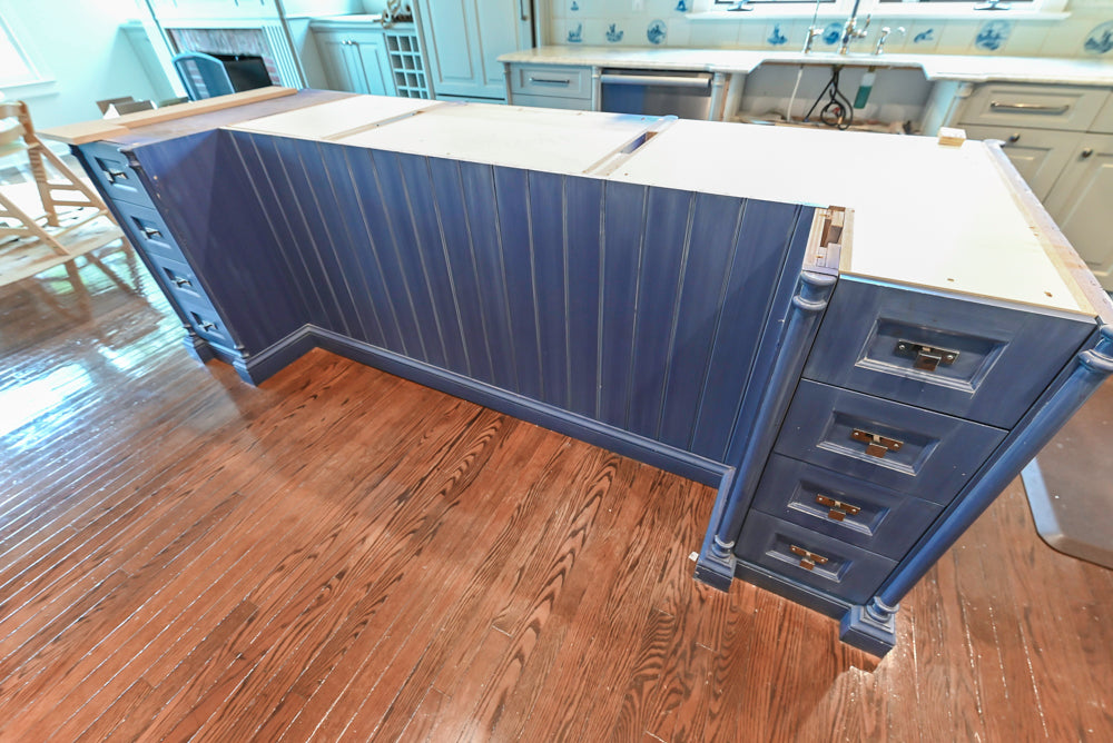 Traditional White Pre-Owned Kitchen with Blue Island and Appliances