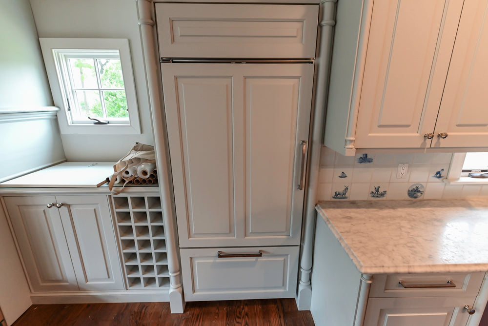 Traditional White Pre-Owned Kitchen with Blue Island and Appliances