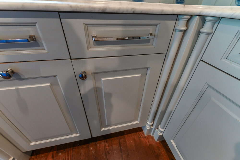 Traditional White Kitchen with Blue Island & Appliances