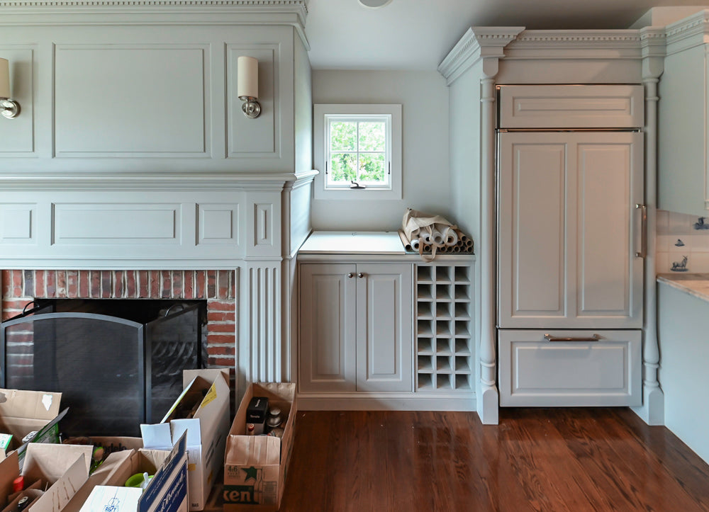 Traditional White Pre-Owned Kitchen with Blue Island and Appliances
