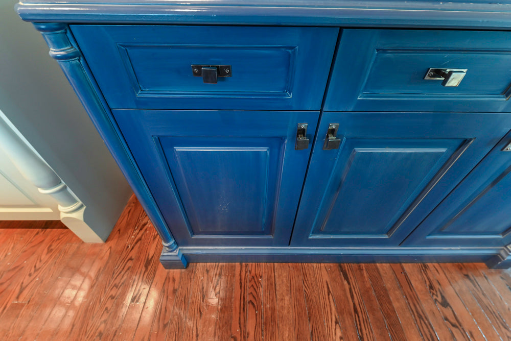 Traditional White Kitchen with Blue Island & Appliances