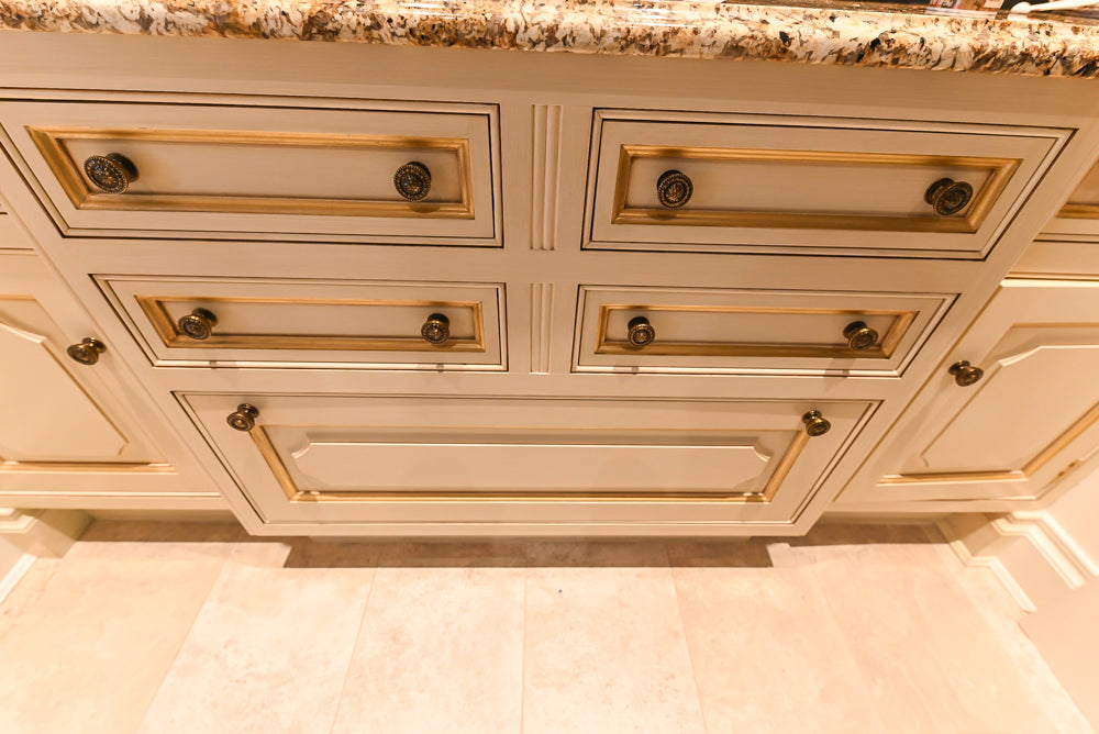 Clive Christian Regency Traditional Cream Kitchen with Double Island, Butlers Pantry & Sub-Zero/Wolf Appliances