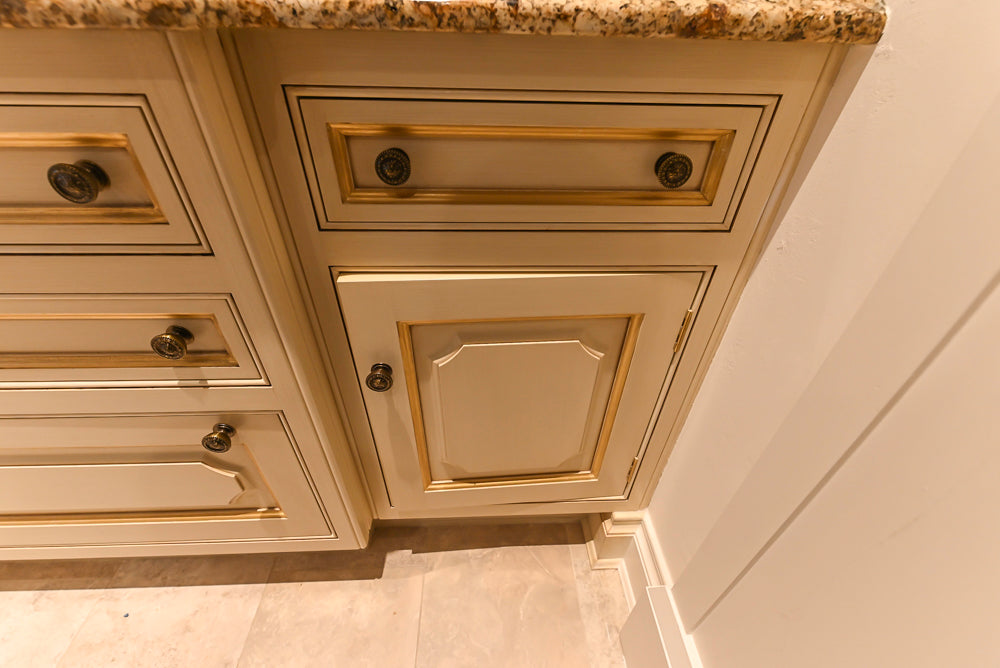 Clive Christian Regency Traditional Cream Kitchen with Double Island, Butlers Pantry & Sub-Zero/Wolf Appliances