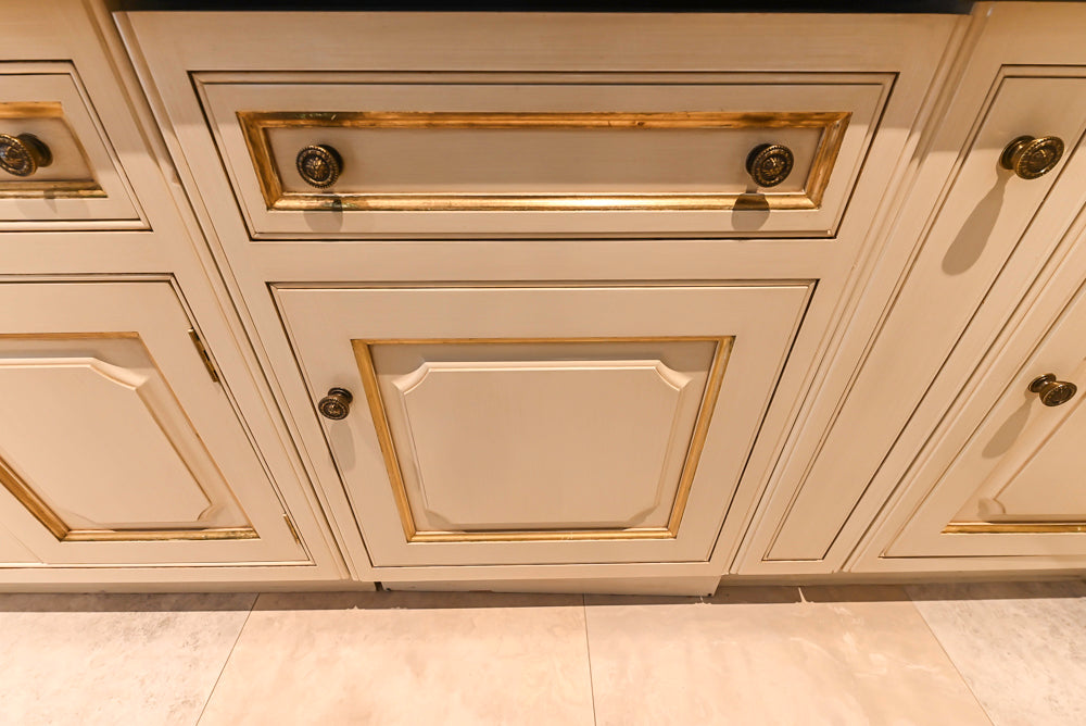 Clive Christian Regency Traditional Cream Kitchen with Double Island, Butlers Pantry & Sub-Zero/Wolf Appliances