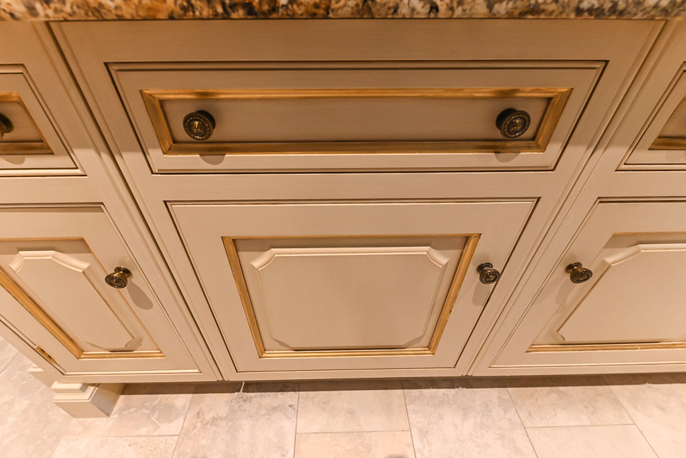 Clive Christian Regency Traditional Cream Kitchen with Double Island, Butlers Pantry & Sub-Zero/Wolf Appliances