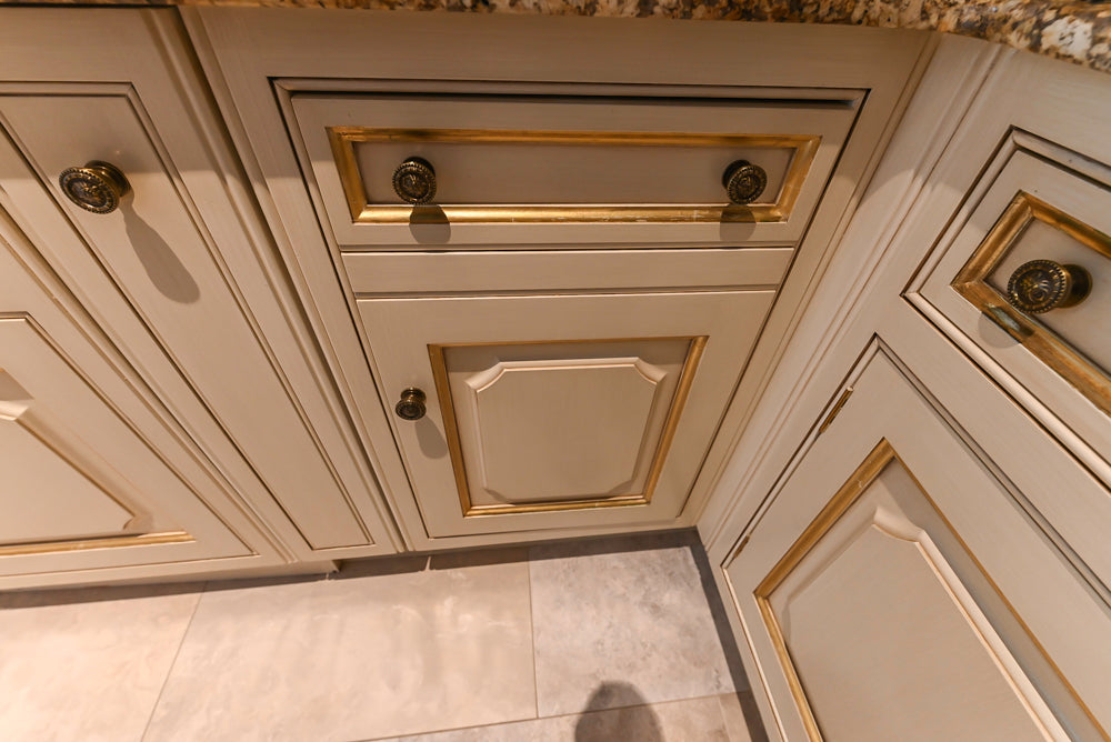 Clive Christian Regency Traditional Cream Kitchen with Double Island, Butlers Pantry & Sub-Zero/Wolf Appliances