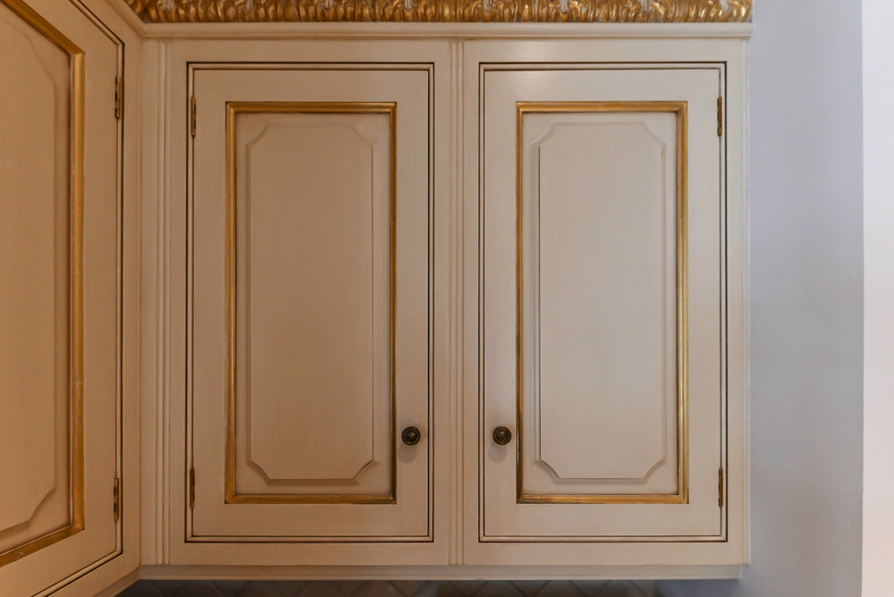 Clive Christian Regency Traditional Cream Kitchen with Double Island, Butlers Pantry & Sub-Zero/Wolf Appliances