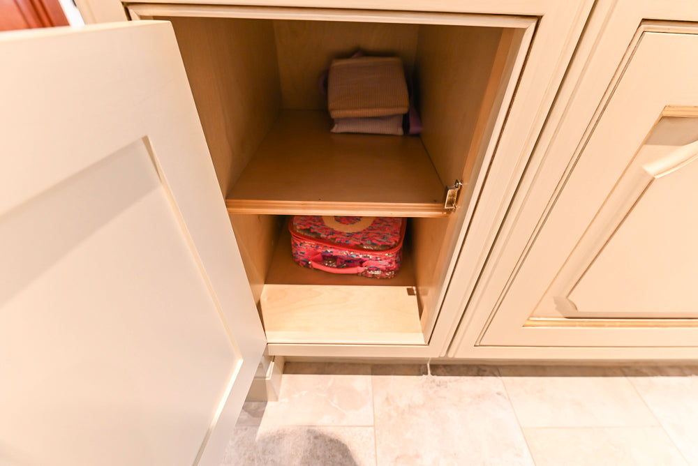 Clive Christian Regency Traditional Cream Kitchen with Double Island, Butlers Pantry & Sub-Zero/Wolf Appliances