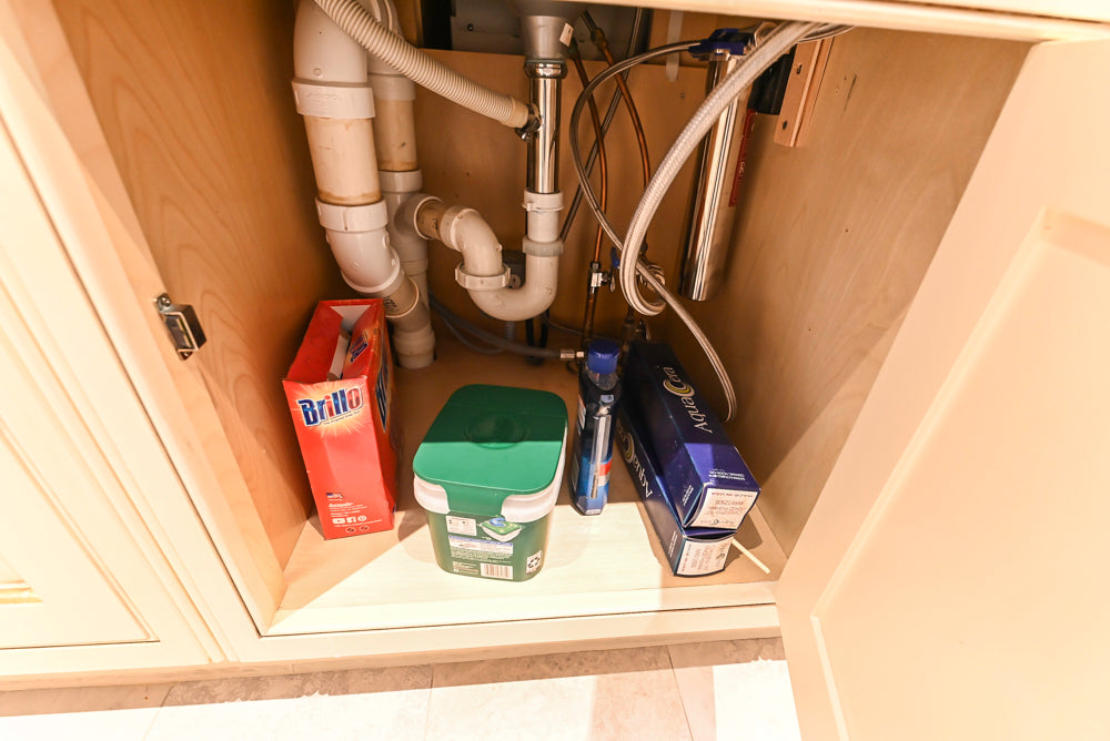 Clive Christian Regency Traditional Cream Kitchen with Double Island, Butlers Pantry & Sub-Zero/Wolf Appliances