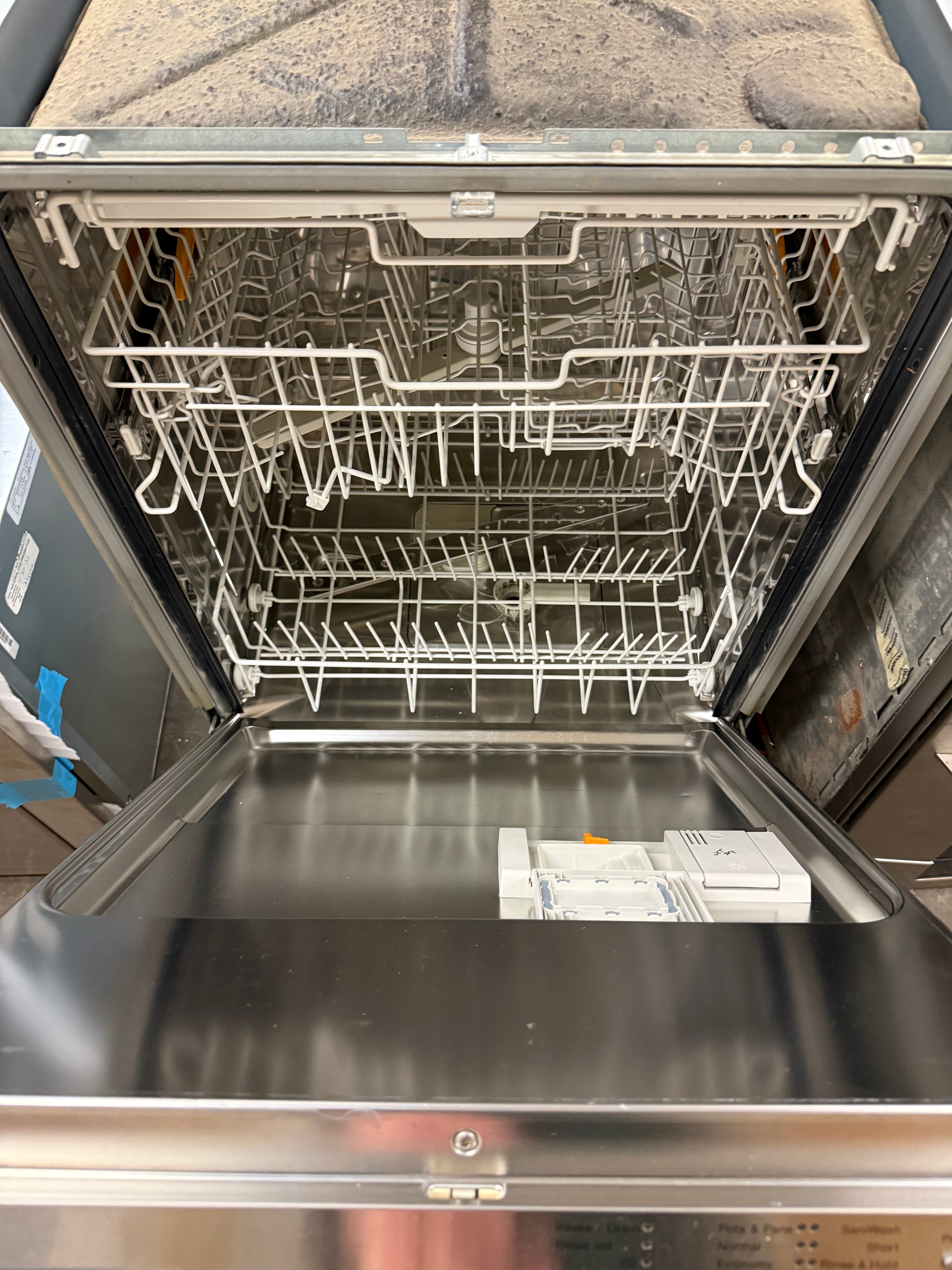Miele Advanta Series G 2170 SCVI 24" Panel Ready Dishwasher