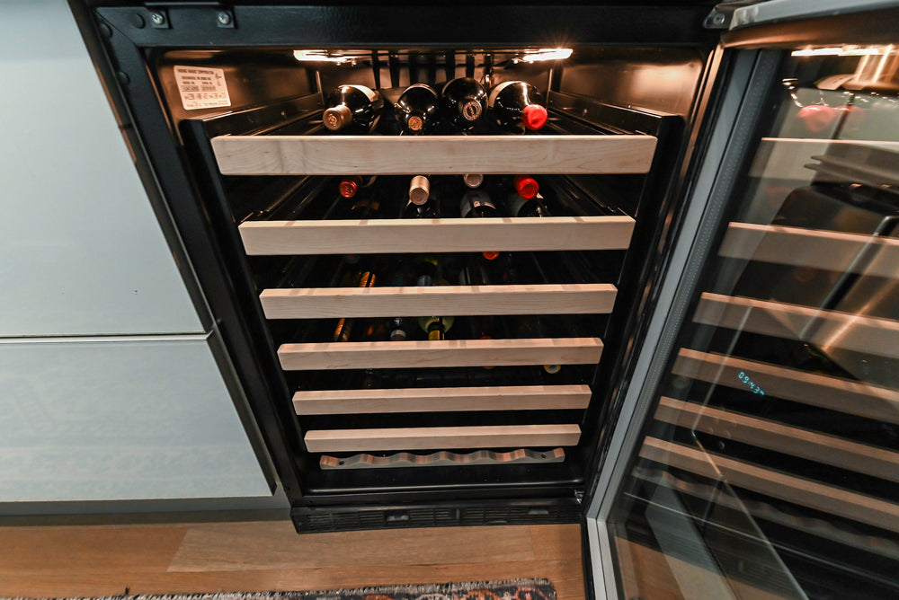 Cesar Modern Glossy White Kitchen with Black Granite Countertops & Appliances