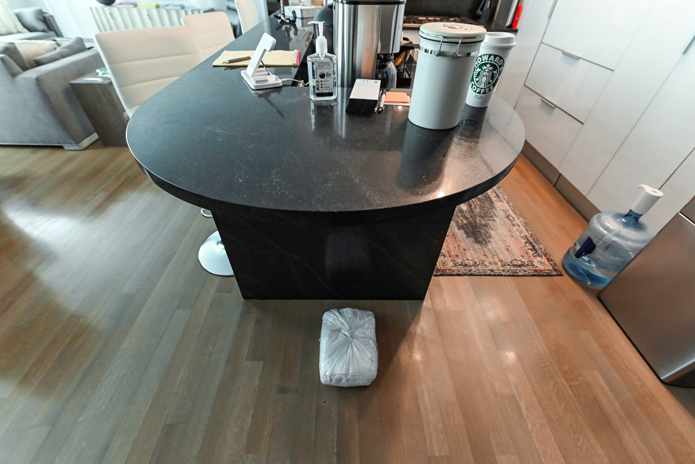 Cesar Modern Glossy White Kitchen with Black Granite Countertops & Appliances