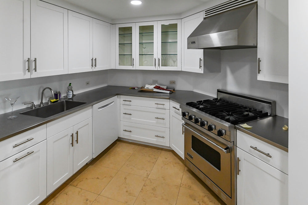 Heritage Transitional White Kitchen with Island and Stainless Steel Appliances