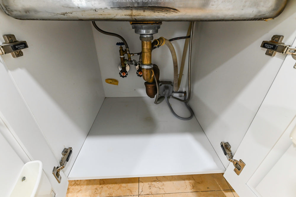 Heritage Transitional White Kitchen with Island and Stainless Steel Appliances