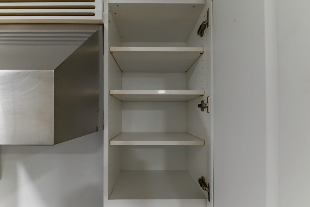 Heritage Transitional White Kitchen with Island and Stainless Steel Appliances