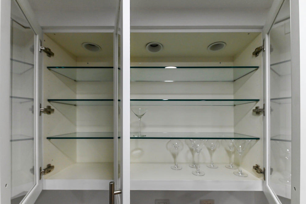 Heritage Transitional White Kitchen with Island and Stainless Steel Appliances